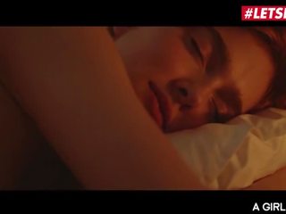 Agirlknows - jia lissa og adel morel concupiscent russisk deity sensuell lesbisk faen med henne skolejente - letsdoeit