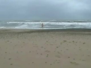 Amatérske násťročné cutie chaos chudé dipping na pláž