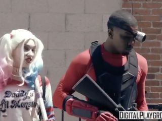 Suicide squad xxx parodia -aria alexander como harley quinn