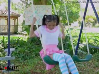 Nghiệp dư boxxx - á châu trường học mademoiselle thủ dâm trong playground