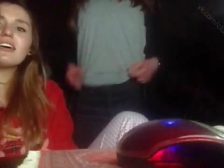 [periscope] deux filles jouer avant came